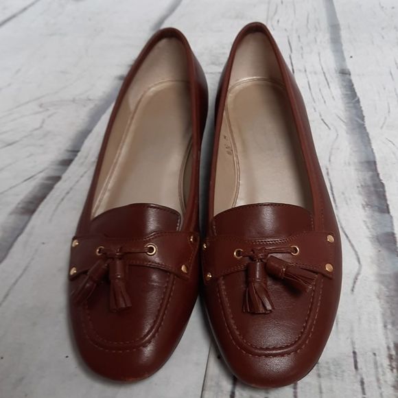 Talbots Brown Loafers - Picture 2 of 9